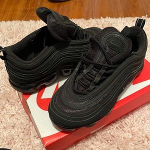 NIKE AIR MAX PLUS GS